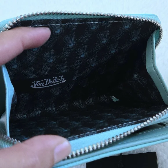 Von Dutch Turquoise🩵 Bifold✌️ Wallet - NWT - Picture 12 of 13